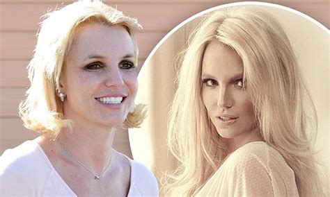 Britney Spears Without Hair Extensions After Airbrushed Shot For