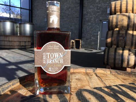 Town Branch Single Barrel Bourbon Review The Whiskey Reviewer
