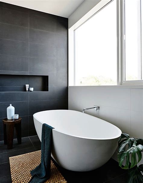 Minimalism solutions look great with this color. 10 Inspirational examples of gray and white bathrooms ...