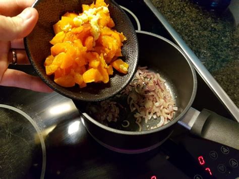 Check spelling or type a new query. Salmone scottato, chutney di albicocche e zenzero, lime e ...