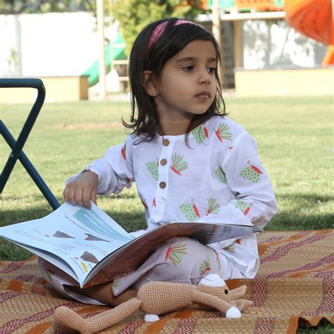 'A Flutter of Butterflies' Kurta Pyjama Set – The Forest Child