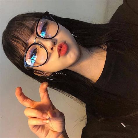 💐「 Kimmiecla ︎」💐 Ulzzang Girl Ulzzang Glasses Ulzzang Korean Girl