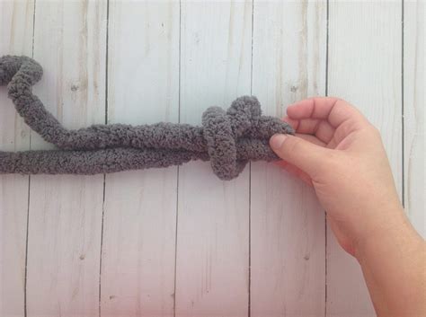 How To Hand Knit A Blanket With Bernat Blanket Big Yarn Okiegirlbling