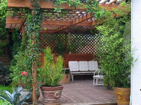 Check out these ideas for adding beauty, comfort, and functionality to your own backyard. 12 Budget-Friendly Backyards | DIY