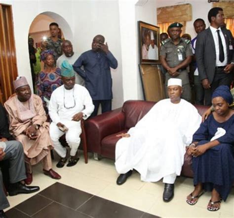 Jun 07, 2021 · bukola saraki. Photos: Bukola Saraki leads delegation to visit family of ...