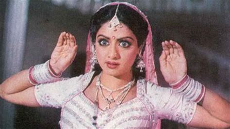 These Actresses Played The Role Of Nagin In Bollywood इन एक्ट्रेस ने कभी फिल्मों में निभाया था