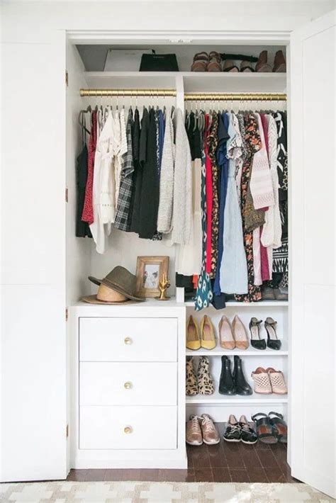 15 Simple Clothing Storage Ideas For Small Bedroom That You Definitely