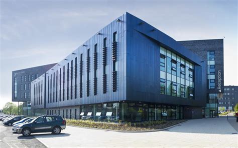 Live coverage of friday's championship game between blackburn rovers and derby county. Blackburn College Student Campus | Campus Map | Blackburn ...