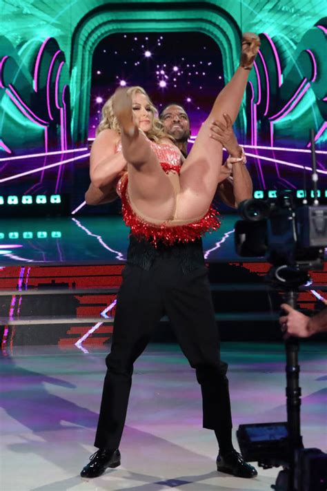 Strictly Come Dancing Anastacia In Horrifying Wardrobe