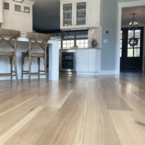 1 Common Rift And Quartered White Oak Unfinished Solid Hardwood Flooring
