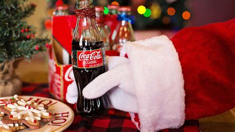 Hier ist das originale video tags: Coca-Cola-Weihnachtstruck in Kassel: Werbung mit dem ...