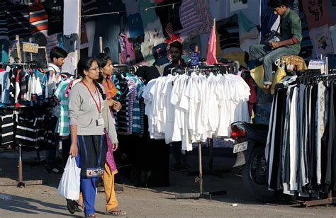 8 Best Shopping Places In Gurgaon With Location And Timings
