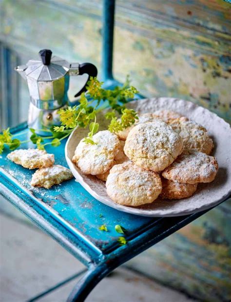 Butter and olive oil combine to add. Lemon almond cookies recipe | Recipe in 2020 | Almond cookies, Almond meal cookies, Italian ...
