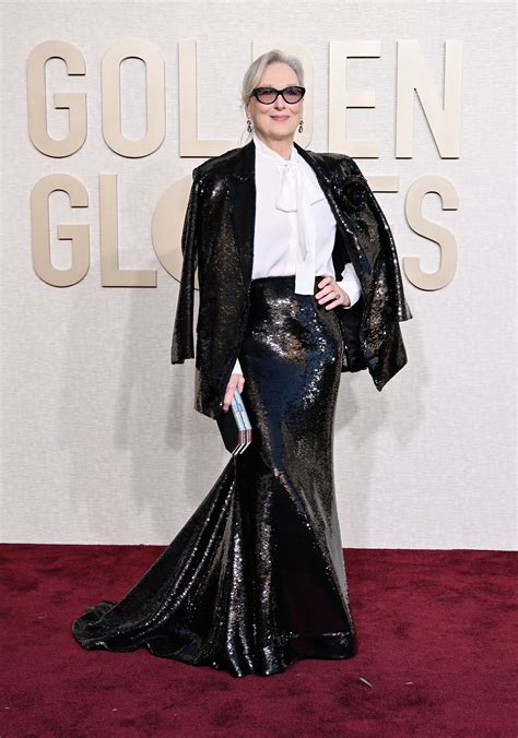 Meryl Streep Arrives At The Red Carpet For The 81st Golden Globe Awards