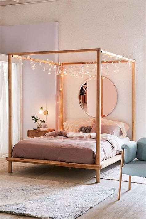 50 Beautiful Canopy Bed With Lights Design Ideas To Look Romantic