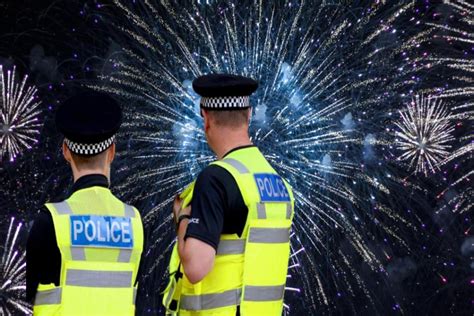 Cops And Firefighters Attacked In Glasgow In Disgusting Bonfire Night Violence