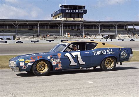 Who was the last nascar driver to win the nascar sprint cup series championship? This Weekend in NASCAR - Darlington Raceway ...