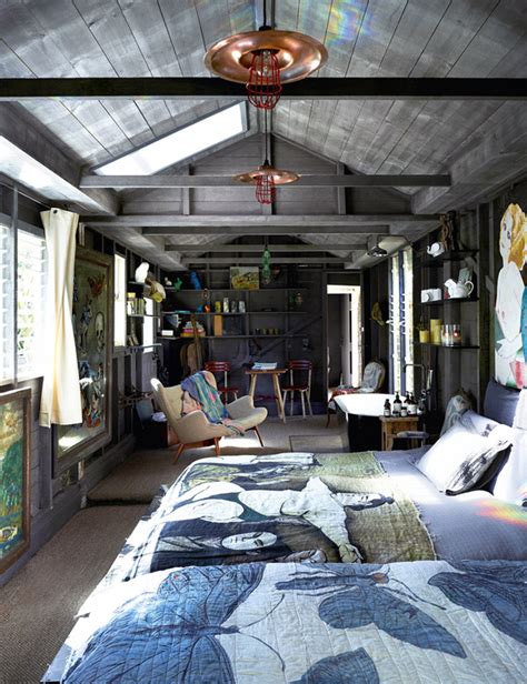 Henry sleeping in a shed of any kind would be equivalent to holding him hostage in the backyard like a kidnapping victim. decordemon: Byron Bay home in Australia