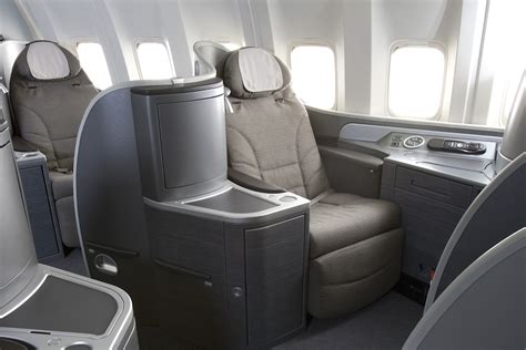 United Airlines International First Class