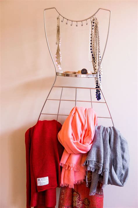 This is a comfortable standard size for any closet. How to Organize your Closet | Best hangers, How to ...