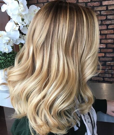 Hair color is one of the most easily identifiable traits of an individual. 50 Variants of Blonde Hair Color - Best Highlights for ...