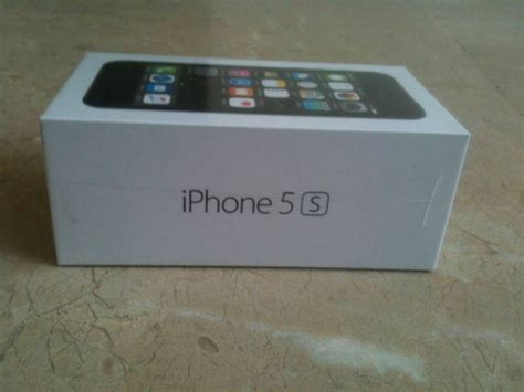 Iphone 5s Box Pack 16gb With 1 Year Official Warranty Non Auto