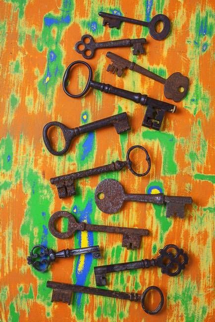 Pin By Sarah Middleton On Still Life Old Keys Vintage Keys Skeleton