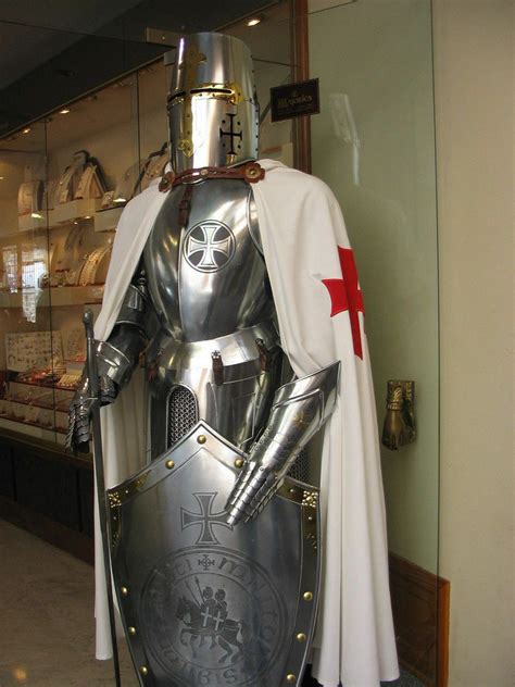 Rare Medieval Knight Crusader Full Suit Of Armour Collectible Wearable