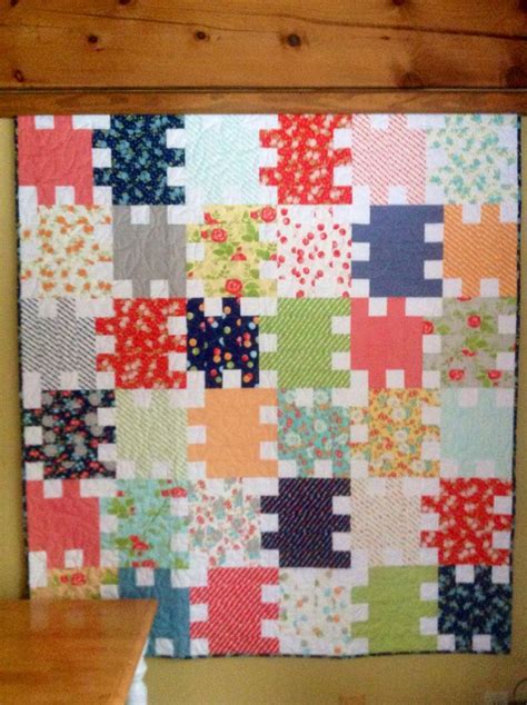 Happy Go Lucky Puzzle Quilt Puzzle Quilt Quilts Quilt Making