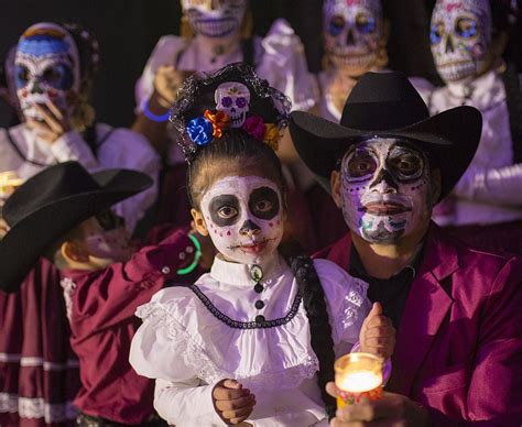 Where You Can Find Spirited Dia De Los Muertos Parties In The