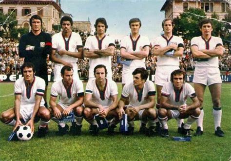 The compact squad overview with all players and data in the season overall statistics of current season. Cagliari Calcio 1972-1973 - Wikipedia