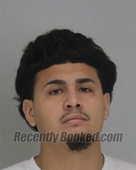 Recent Booking Mugshot For Julio Fonseca In Dallas County Texas