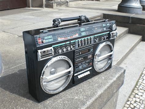 Best Boomboxes In 2023 Stereos That Go Boom Mspot The Spot For