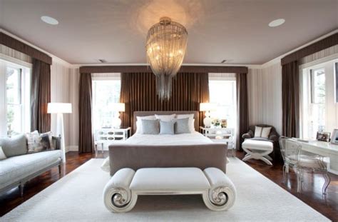 And a hotel room that stands out for its unique aesthetic appeal will have a far better chance of resonating with the guest, both when they view photos of the room. Give Your Home a Stylish Hotel Ambiance