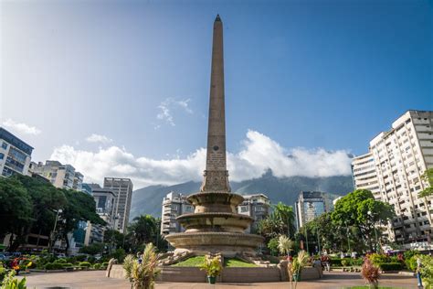 La Historia De Caracas Contada Desde Sus Lugares Emblemáticos
