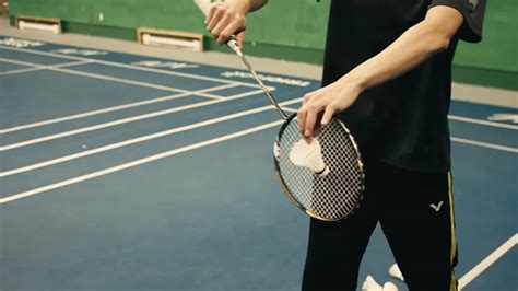 Who Serves In Badminton Doubles Metro League