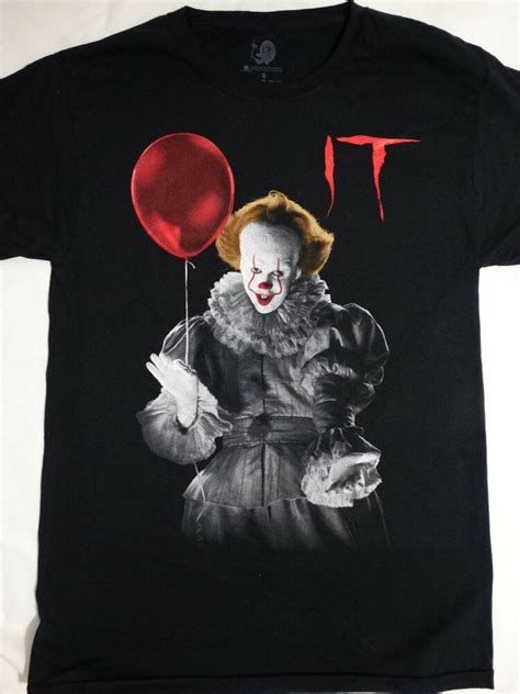 Clown1 apr 12 2011 12:53 pm actually gam woo seong is the right spelling based on the korean romanization. It The Movie Pennywise The Clown Holding Balloon T-Shirt ...
