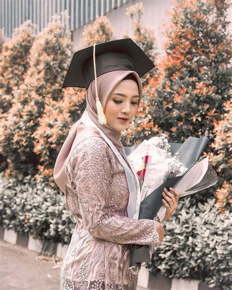 Model Kebaya Wisuda Hijab Terbaru Style Hijab Terbaru Gambaran