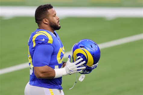 A'shawn robinson aaron donald andrew whitworth austin macginnis austin corbett bobby evans brandon wright brian allen bryce perkins brycen hopkins cam akers chandler brewer coleman. Rams Aaron Donald Selected Unanimously To NFL All-Pro Team ...