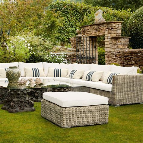 Luccombe Outdoor Set Luxury Garden Furniture Modern Outdoor Seating