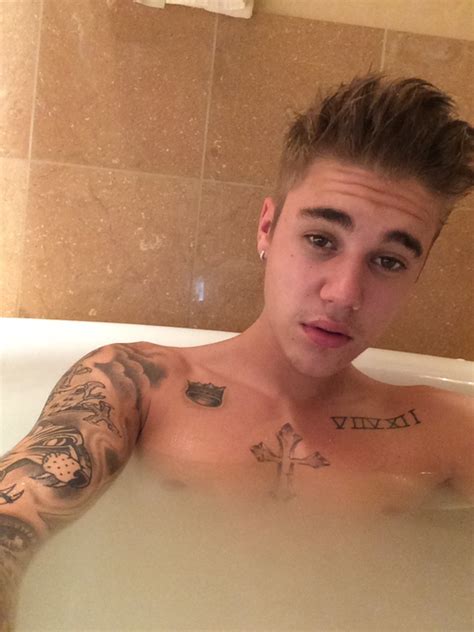 Justin Bieber Totally Naked In A Bathtub Naked Male Celebrities My