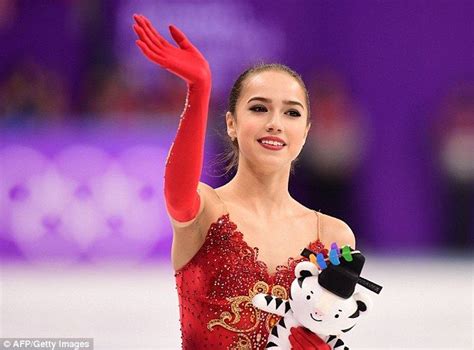Alina Zagitova Wins Skating Gold Medal As 15 Year Old Dazzles In Final