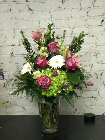 If you're relocating to murfreesboro, tennessee, you definitely need to hear about all these pros and. deep purple vase in Murfreesboro, TN - Veda's Flowers & Gifts