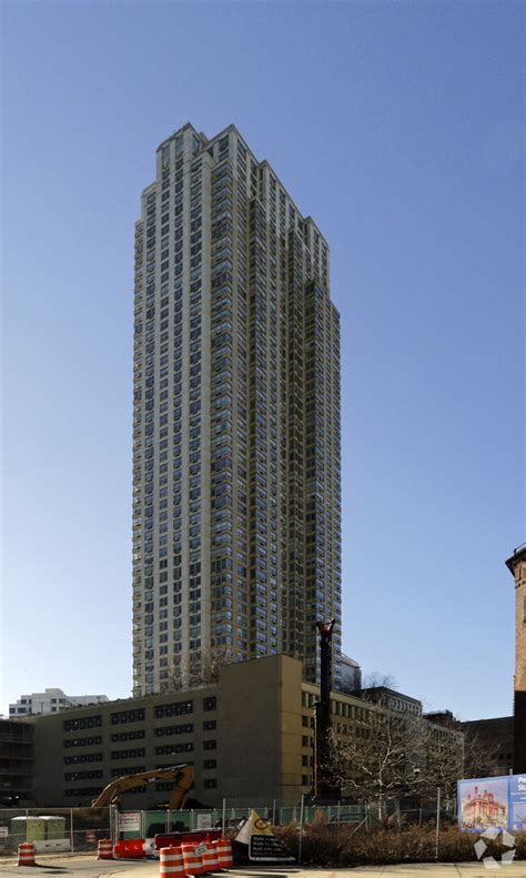 The former trump plaza hotel and casino is slated to. Trump Plaza Residences Rentals - Jersey City, NJ ...