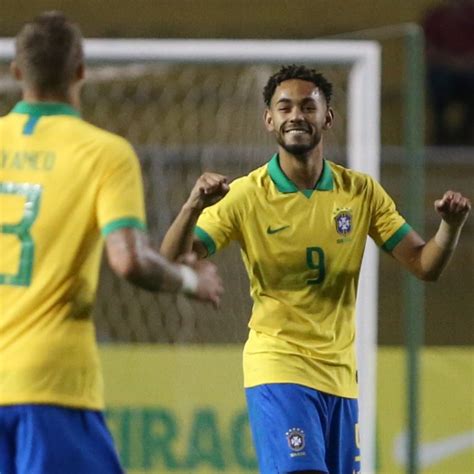 Esta estatística mostra os jogadores da seleção que não jogam no seu país. Brasil derrota Chile em amistoso da seleção olímpica de ...
