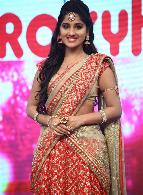 Telugu Serial Actress Hot Photos Exbii Twinkresults
