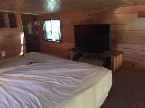 Cabins in kings canyon national park cost from just $157 a night to $289 a night for that something truly special. BRAND NEW Deluxe Cabins - Picture of Kings Dominion Camp ...