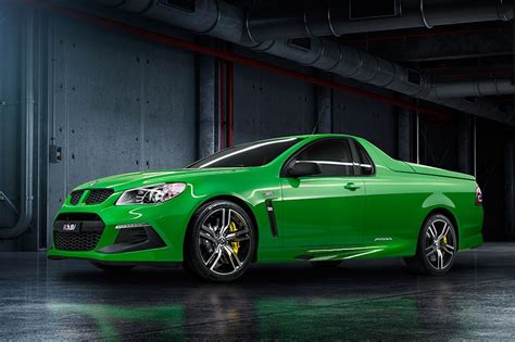 2016 holden hsv maloo r8 lsa 4x2 utility подробнее. HSV 30th Anniversary Maloo R8 LSA Review - Toybox