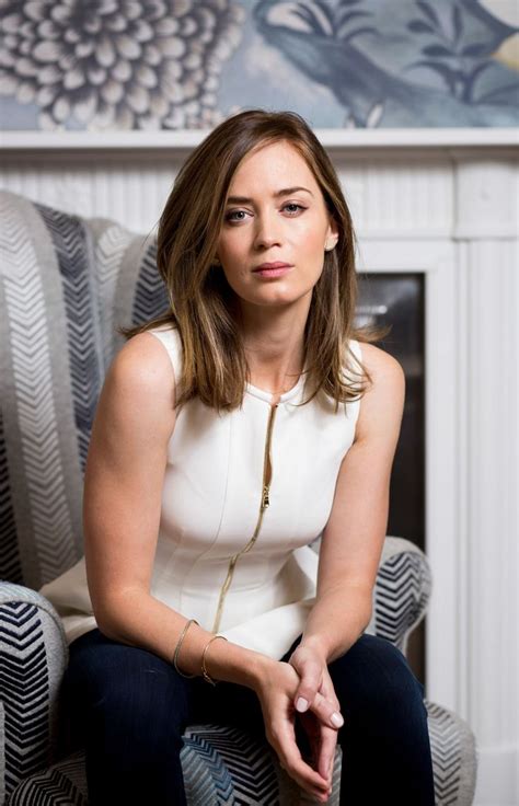 Session 004 005 Adoring Emily Blunt Photo Archive For All Your