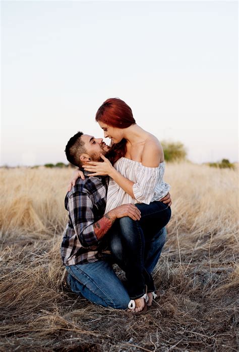 Engagement Photography Couples Photography Engagement Poses